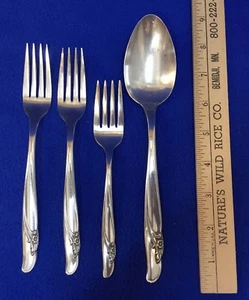 Rogers & Bro Silber Teller Exquisit 1957 Esslöffel Salat & Tafelgabel 4 Stück - Bild 1 von 4