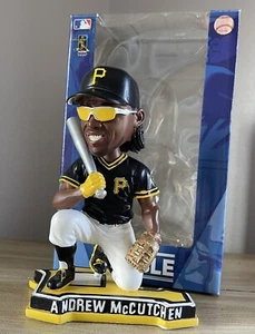 ANDREW MCCUTCHEN Pittsburgh Pirates MLB Logo Base Gold Glove Bobblehead NIB! - Picture 1 of 2