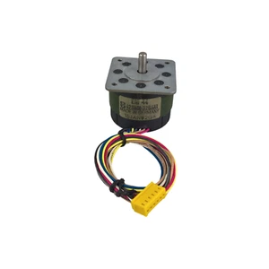 Motor paso a paso EM 44 42SHM-32B5A1 NUEVO - Imagen 1 de 1