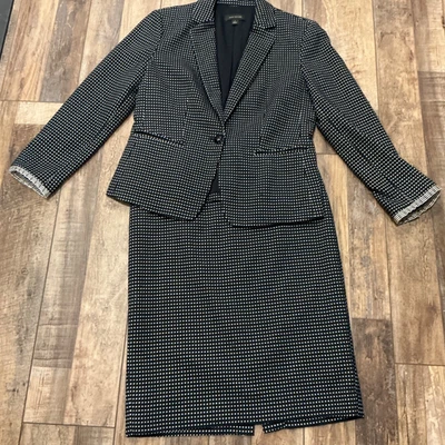 Traje Falda Ann Taylor 2 Piezas Negro/Azul y Marfil Talla 4 Foto 1 de 4