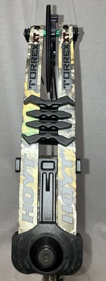 Hoyt Torrex XT LH 70# Realtree Edge - Image 1 of 3
