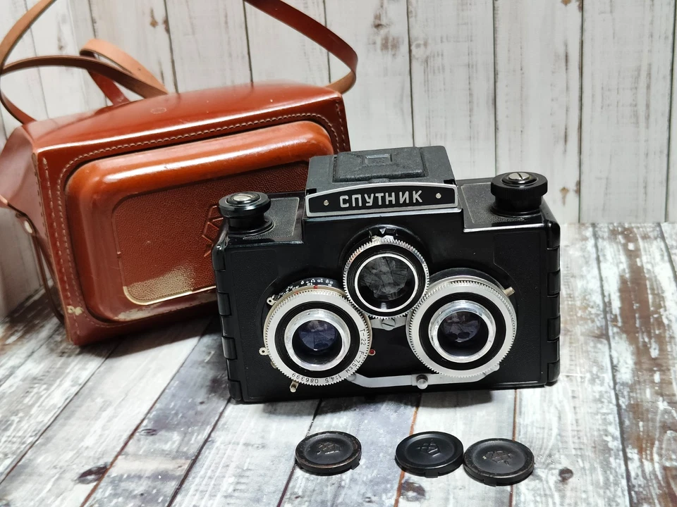 Câmera Panorâmica SPUTNIK STEREO Lente Dupla Reflex Formato Vintage 6x6 URSS - Imagem 1 de 4