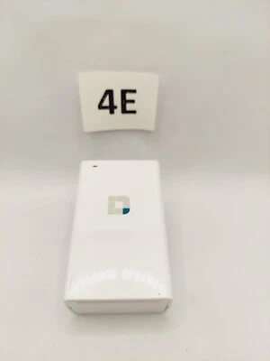 D-Link DAP-1520 Wireless Dual Band Wi-Fi Range Extender - Image 1 of 4