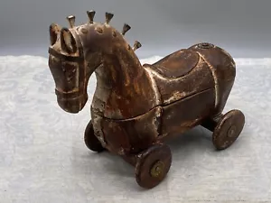 DECKELDOSE PFERD AUF ROLLEN HANDGEFERTIGT TOLLE PATINA - Bild 1 von 24