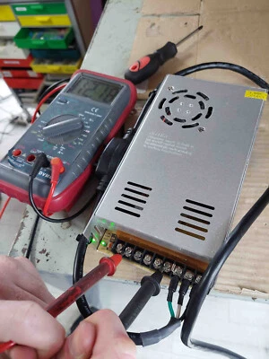 Alimentations LIHUA 360W AC entrée 110/220V  sortie DC 12V 30A avec fiche USA - Photo 1/4