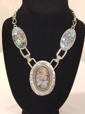 Collar Abulón 'Reina del Mar' Tono Plata. ¡Ajustable! Foto 1 de 4