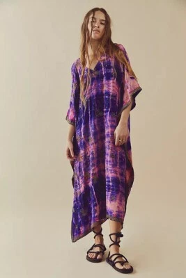 NUEVO CON ETIQUETAS FREE PEOPLE X SUN NIÑO TALLA ÚNICA LARGO CAFTÁN 100% SEDA BORDADO Foto 1 de 4