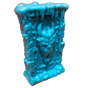 Hasbro Avalon Hill Heroquest 2021 The Frozen Horror Iron Door Dungeon Scenery - Imagen 1 de 1