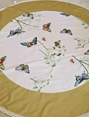 Mantel Mariposas Primavera Wednesday Vintage Borde Encaje Blanco Dorado 60" Redondo Foto 1 de 4