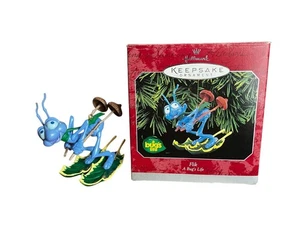 Hallmark Flik A Bug's Life Andenken Ornament Blatt Surfen Disney Pixar - Bild 1 von 3