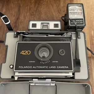 Vintage Polaroid 420 Automatic Land Camera W/ Leather Case Untested W/ Manuals - Picture 1 of 12
