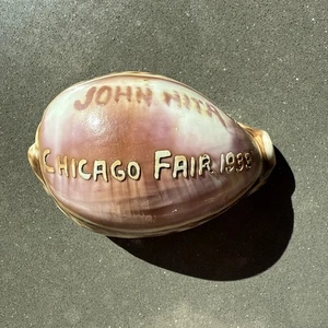 Vintage 1933 Chicago's World Fair souvenir, Carved Cowrie shell decor. - Picture 1 of 7