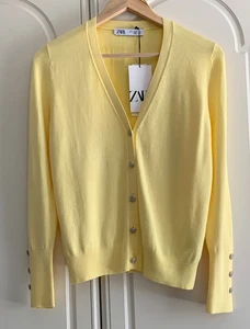 Cardigan Zara giallo scollo a V bottoni incrostati taglia media nuovo con etichetta - Foto 1 di 8