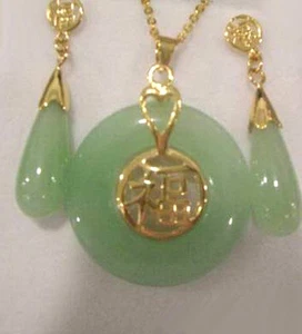 Natural Light Green Jade Yellow Gold Plated Fortune Pendant Necklace Earring Set - Picture 1 of 4