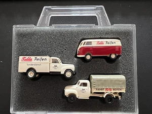 BREKINA Set im Klarsicht Koffer H0 1:87 FULDA REIFEN 3 Fahrzeuge Sondermodelle - Bild 1 von 6