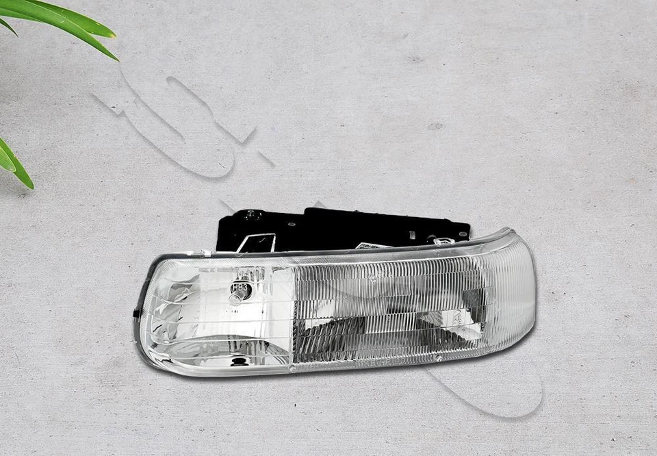 Bombilla/enchufe incluido para Chevy Suburban 2000-2006 faro lateral del conductor LH Foto 1 de 1