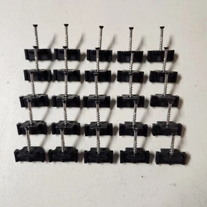 TREX HIDEAWAY Sujetadores Ocultos Universales con Tornillos Para Instalación en Cubierta Paquete de 25 - Imagen 1 de 2