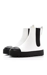 Chanel Calfskin Cap Toe CC Ankle Boots 37 White Black - Picture 1 of 9