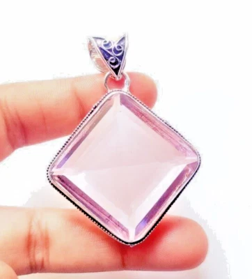 Colgante de joyería hecha a mano de plata de ley 925 con piedras preciosas de kuncita rosa 1,80" Foto 1 de 4