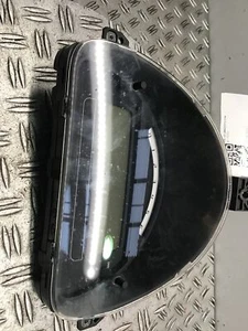 Tacho Citroen C2 1.4 HDi 70 50kW 68PS 9660225880 Kombiinstrument - Bild 1 von 3