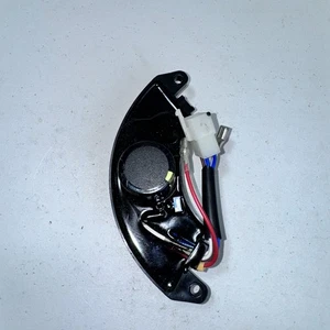 Regolatore di tensione automatico AVR per generatore di benzina monofase 5KW 5,5KW - Foto 1 di 4