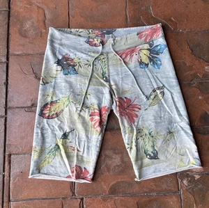Vintage Y2K Lucky Brand Floral Bermuda Cut Off Sweat Shorts Small - Picture 1 of 8