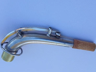 Vintage, mástil de saxofón alto, tono bajo - plateado Foto 1 de 4