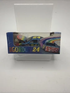 Jeff Gordon 1/64 Diecast #24 1999 Dupont Monte Carlo - Picture 1 of 3