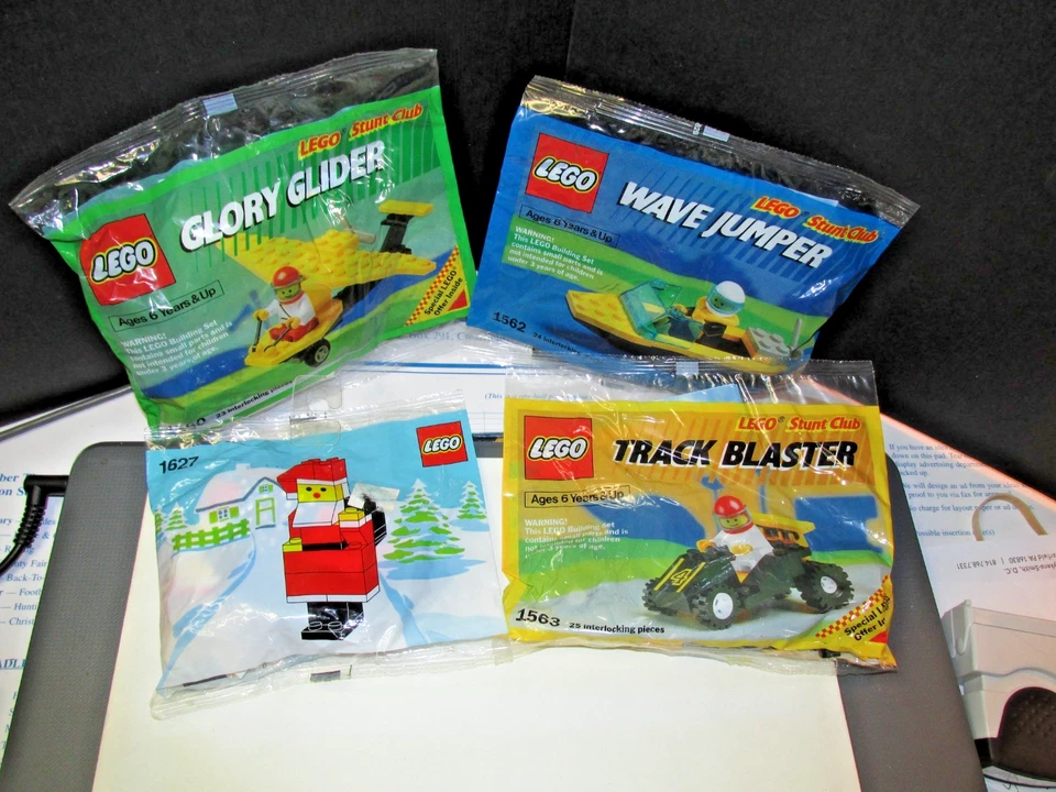 LEGO Lot VTG NEW Kellogg’s 1560 1561 1562 1563,Complete Stunt Club Promo & 1627 - Image 1 of 4