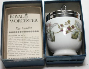 Caja Original Vintage Royal Worcester Huevo Coddler Lavinia Patrón Flores Bayas - Imagen 1 de 12
