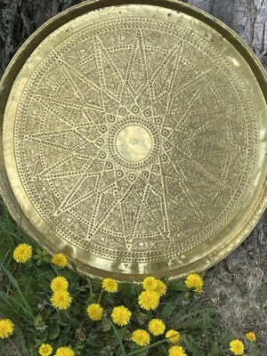 Bandeja antigua de latón marroquí X-grande patrón de estrella Foto 1 de 4