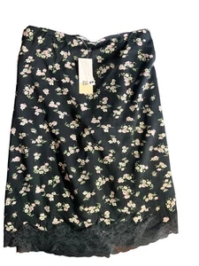 BP Damen gefütterter Blumendruck Rock seitlicher Reißverschluss Spitzensaum Größe 4X fließend seidig - Bild 1 von 5