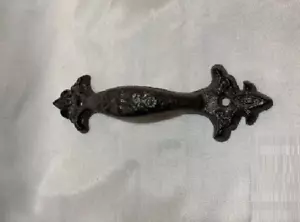 UNA (1) manija de puerta Fleur De Lis UNA 0040 - Imagen 1 de 12