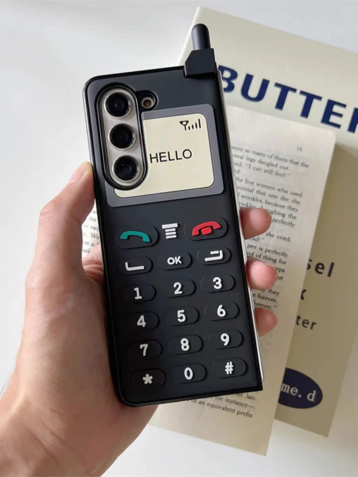 3D Antenna Game Boy Gamepad Retro Phone Samsung Galaxy Z Fold 6 5 Silicone Case - Image 1 of 4