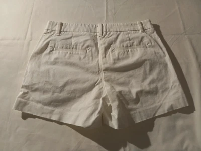 Ann Taylor Women's Shorts  White Great Condition Size 0 - Image 1 of 4