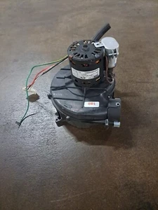 Motor inductor horno Rheem Ruud FASCO 70626188 70-100612-03 115 V usado - Imagen 1 de 10
