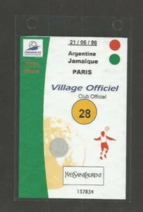 France Soccer World Cup 1998 Club Officiel Plastificated Pass - Picture 1 of 2