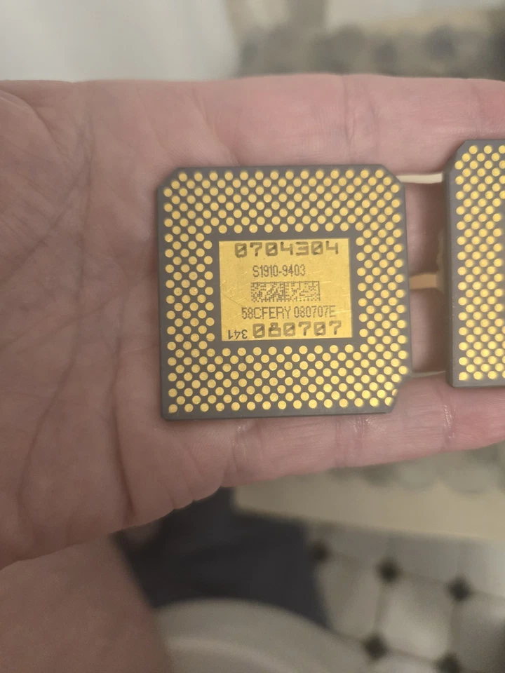 S1910-9403 DMD CHIP - Image 1 of 1