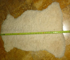 100% Natur Elfenbein Fell Schaffell Teppich Luxus Überwurf Warm Fußmatte ca. 42x30 - Bild 1 von 6