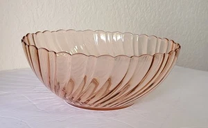 Arcoroc France Pink Swirl Rosaline Glass Serving Bowl 9" Vintage - Picture 1 of 4