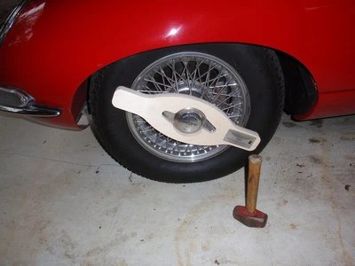 SOFT WHEEL WRENCH for MG! MGB MGC Midget knock off spinner wood thor hammer tool - Image 1 of 4