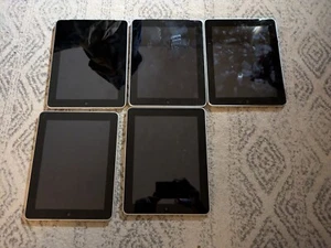 Lot Of 5 Apple iPad 1st Gen (3 WiFi, 2 Cellular) As Is - Picture 1 of 14