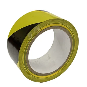 50m CINTA AUTOADHESIVA PARA SUELO ADVERTENCIA DE PELIGRO RESISTENTE AMARILLO/NEGRO marca - Imagen 1 de 1