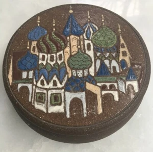 Russian Vintage (1978) Hand-made Studio Pottery Trinket Box/lid Kremlin Signed - Picture 1 of 6