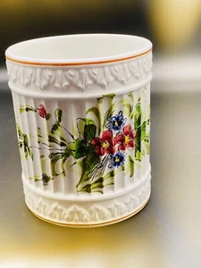 Vintage Ceramic White Flower Design Flower Pot Planter Stamped - Picture 1 of 12