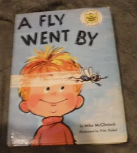 A FLY WENT BY McClintock, Mike; Siebel, Fritz 1958 FIRST ED ; BEGINNING READERS - Bild 1 von 9