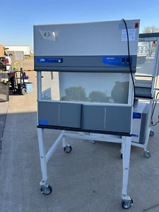 Labconco 3' Purifier Vertical Clean Bench 3970301 HEPA ISO Class 5 Enclosure PCR - Picture 1 of 4