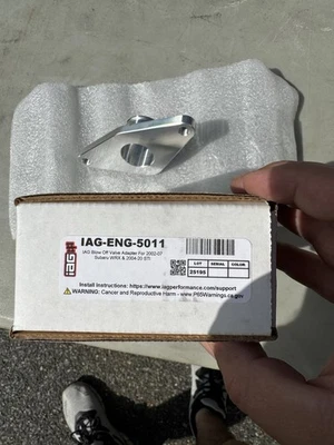 Адаптер выдувного клапана IAG для Subaru WRX 2002-07 годов выпуска и STI 2004-20 годов выпуска - Изображение 1 из 4