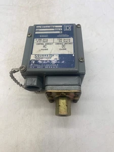 Square D 9012GAW6 Pressure Switch (No Box) - Picture 1 of 8
