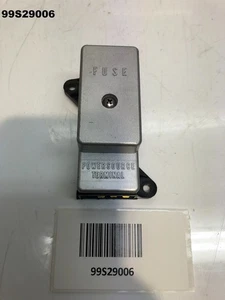 SUZUKI GSX 1100S KATANA GSX 750S 1982 FUSE BOX GENUINE OEM M1938 LOT99 99S29006 - Picture 1 of 3